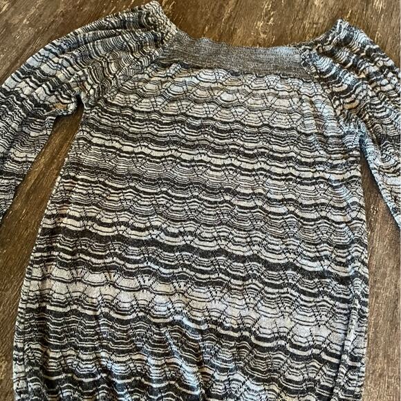 Maurices Black White Wavy Stripe Print Light Knit Sweater Tunic Top, Medium - Picture 2 of 10